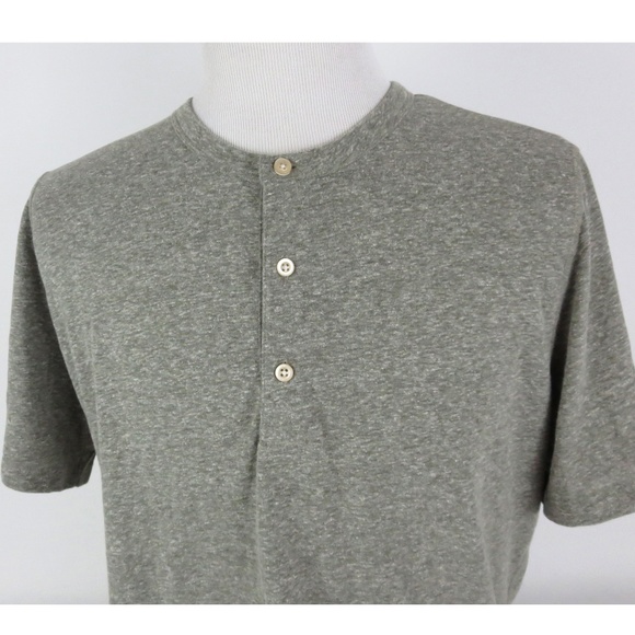 UNTUCKit XXL Slim Fit Henley Short Sleeve T-Shirt - Picture 1 of 5